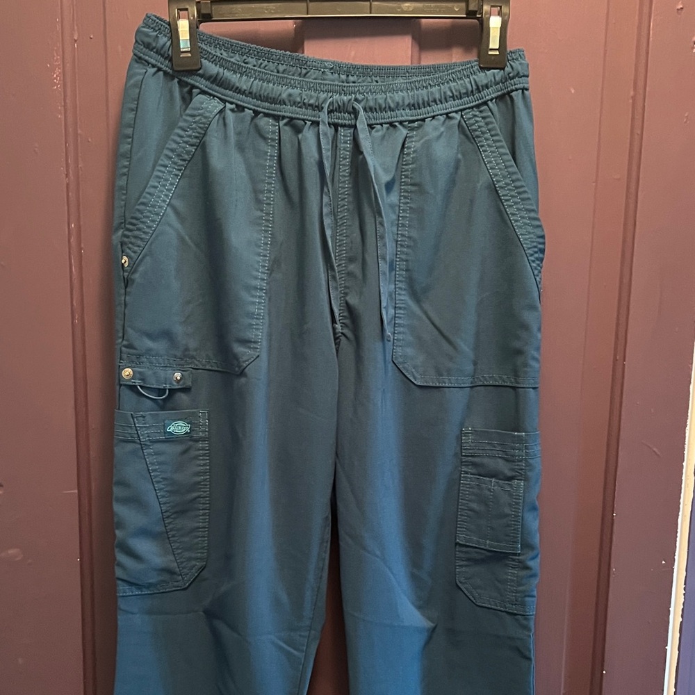 Dickies scrub pants